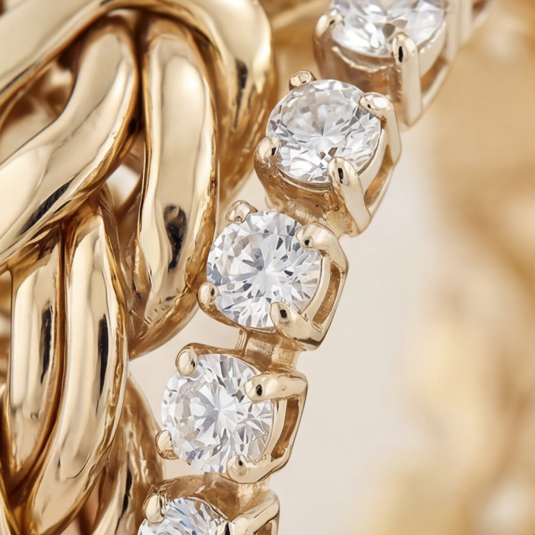GOLDEN BRAIDED SPARKLE RING