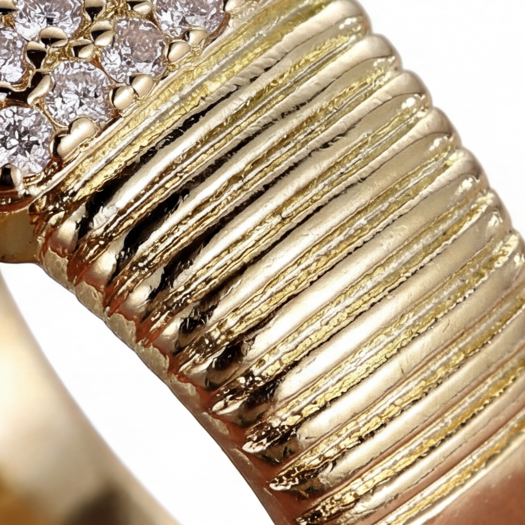 RADIANT SPARKLE RING