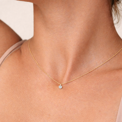GOLDEN MINIMAL SPARKLE NECKLACE