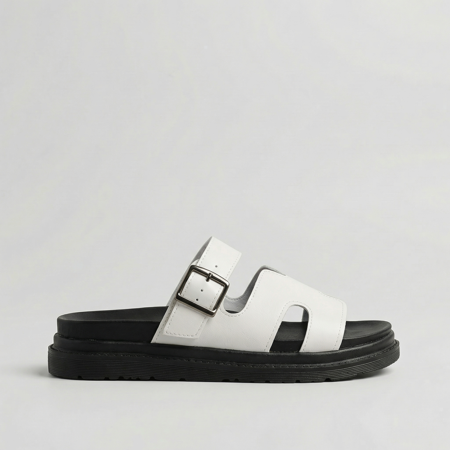 CSENGE | PAPUCS MODERN STÍLUSBAN