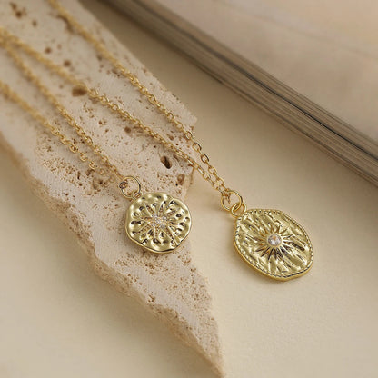 GOLDEN RELIEF PENDANT NECKLACE