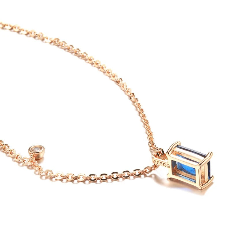 GOLDEN BLUE STONE NECKLACE