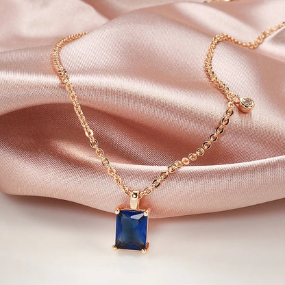 GOLDEN BLUE STONE NECKLACE